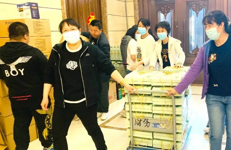 【我为职工办实事】人生就是搏中国区营销为员工竭诚服务践行动