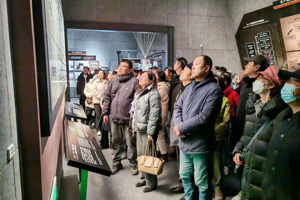 缅怀先烈志 清明祭英魂&mdash;&mdash;人生就是搏中国区集团所属各企业党组织开展清明节主题系列活动